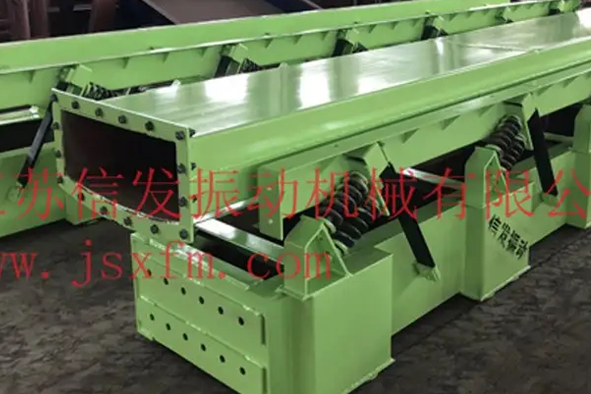 什么是慣性振動(dòng)熱料輸送機(jī)，有哪些特點(diǎn)